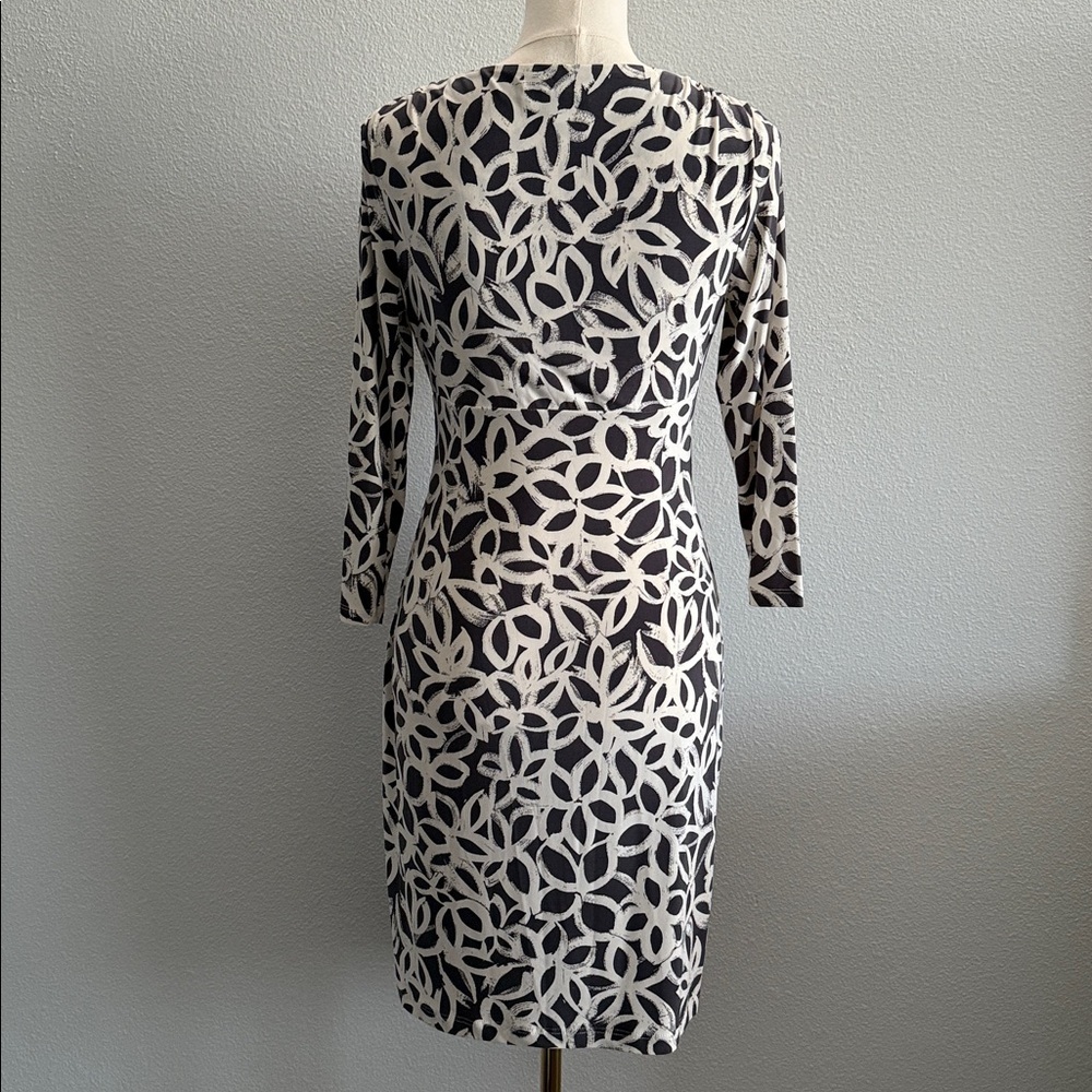 Lauren Ralph Lauren Black & White Ruched Wrap Dress Size 4 - Picture 2 of 8